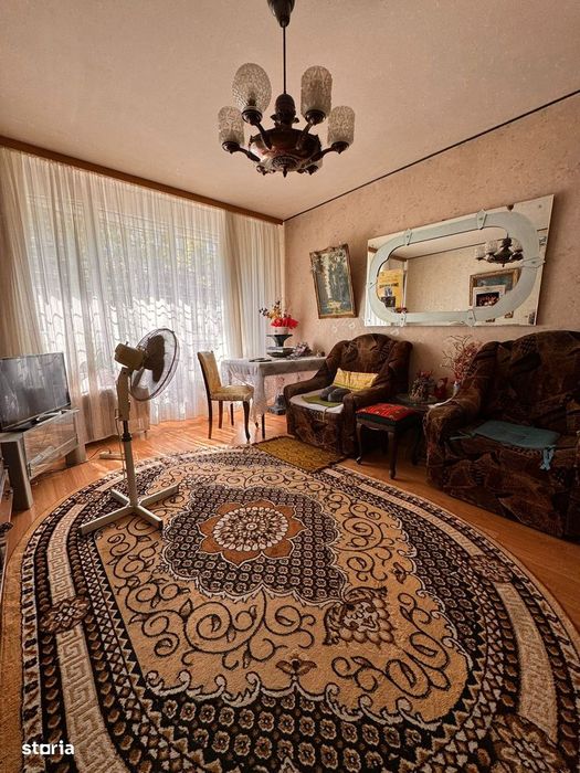 Apartament 4 camere de vânzare – Ozana, Sector 3, Str. Fetești