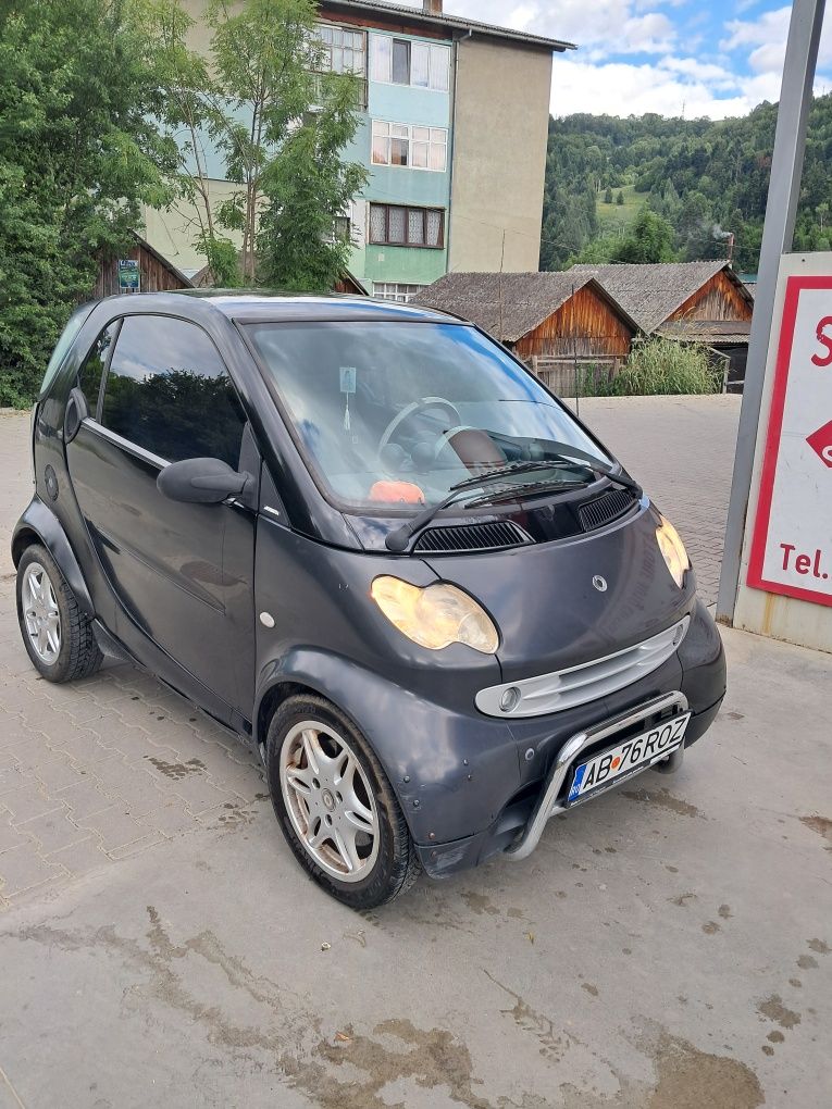 Vând Smart cu acte în regulă sau pentru dezmembrări
