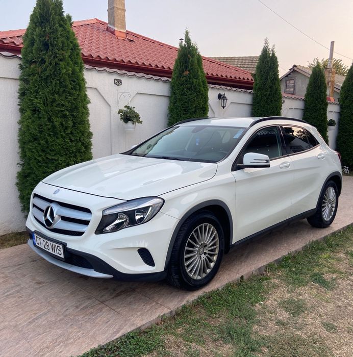 Mercedes GLA 220