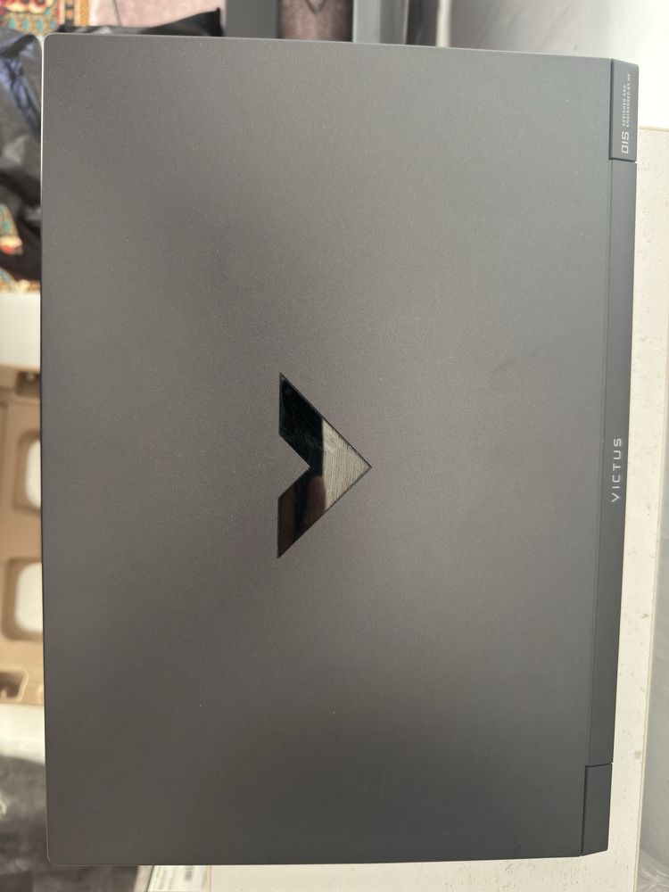 Hp victus/Ryzen5/16/512/2050/144Hz