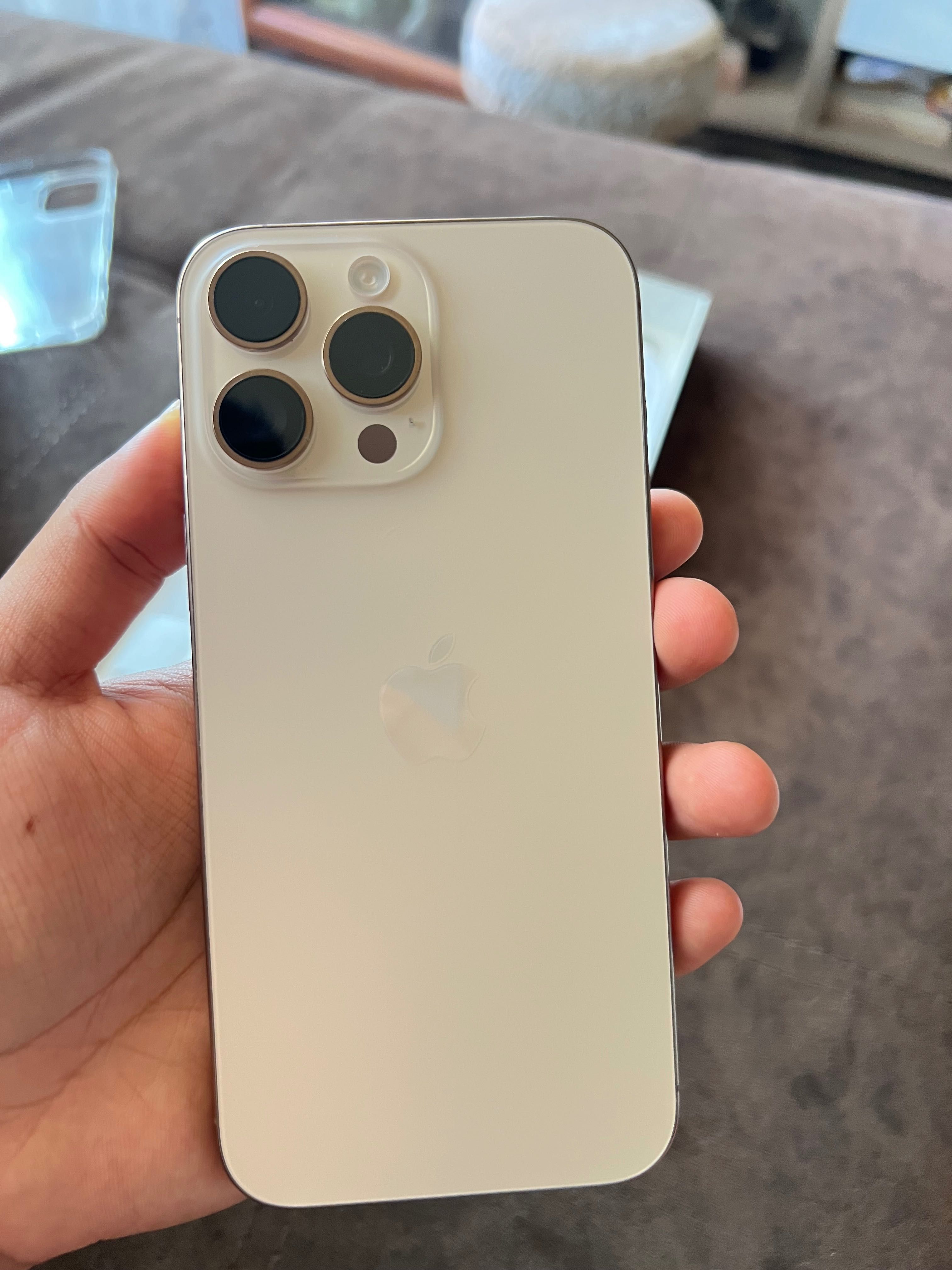 Iphone 16 Pro Max 256 GB color: Desert