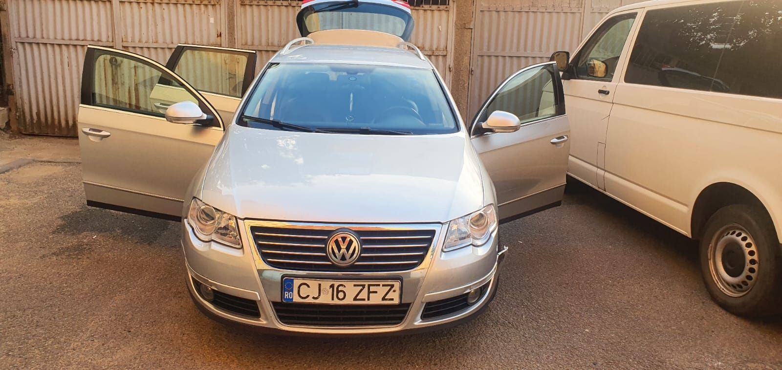 Vand vw passat usor avariat