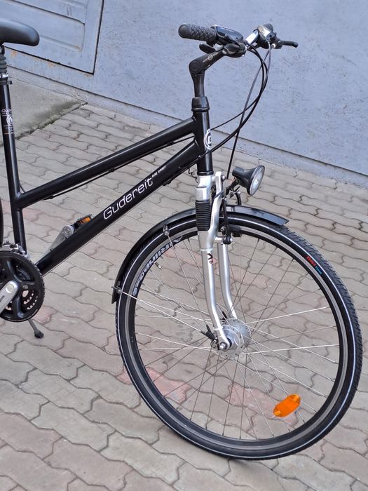 ***bicicleta de dama pe 28" ***