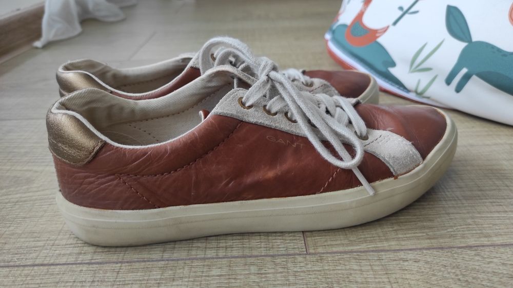 Pantofi  sport Gant 37