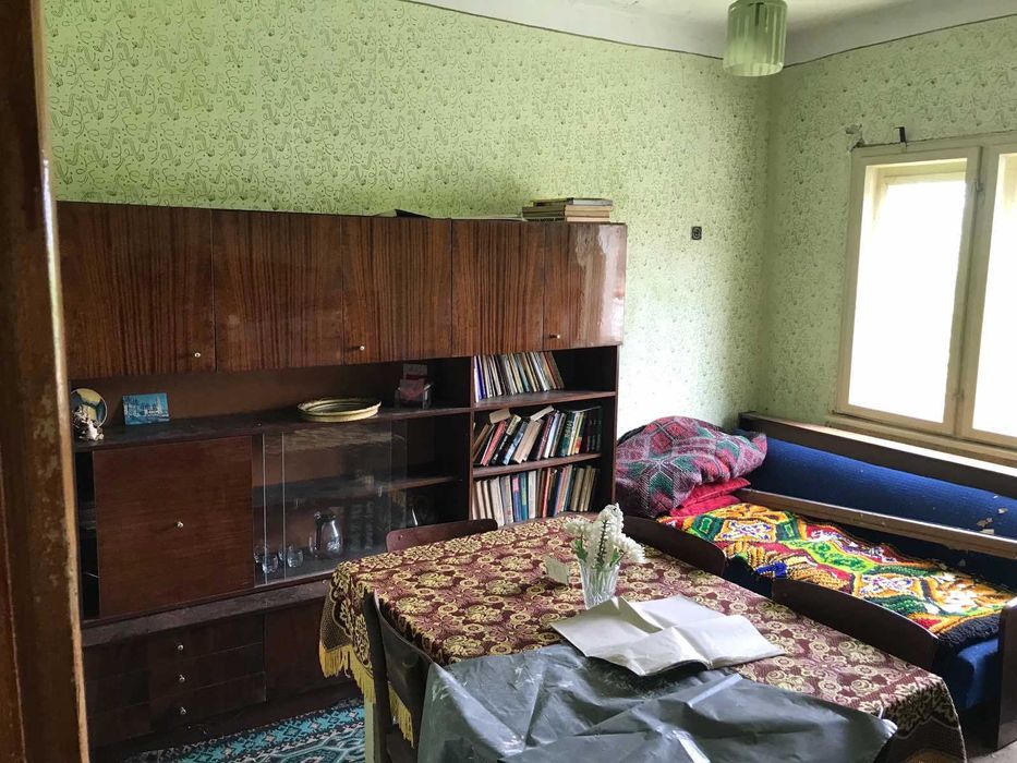 Продавам къща в село Батак, обл. Велико Търново