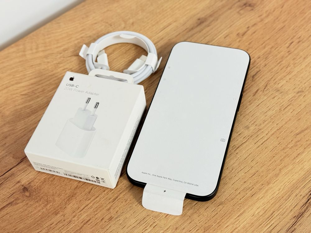 iPhone 16 256GB чисто нов Канада!!!
