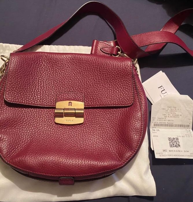 Оригинална манта Furla -250 лв