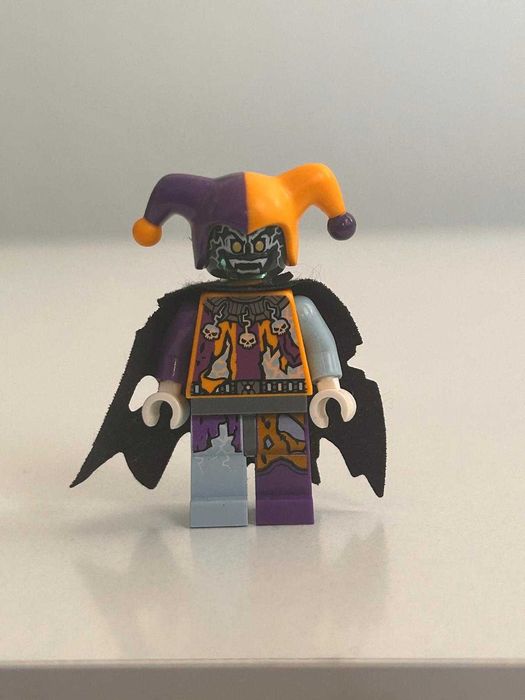 Figurina LEGO NEXO KNIGHTS Electrified  Jestro