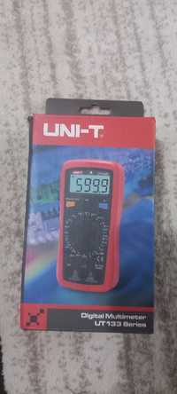 Multimetru digital UT133A UNI-T, chip inteligent ADC, alarma suprasarc