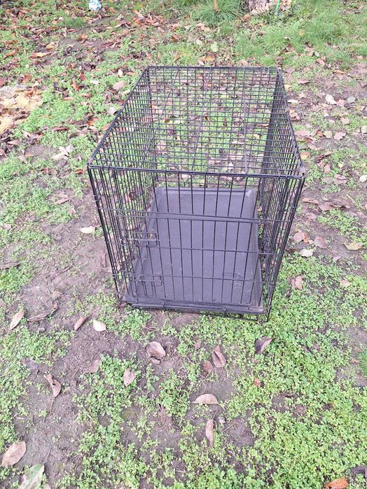 Продавам сгъваема клетка