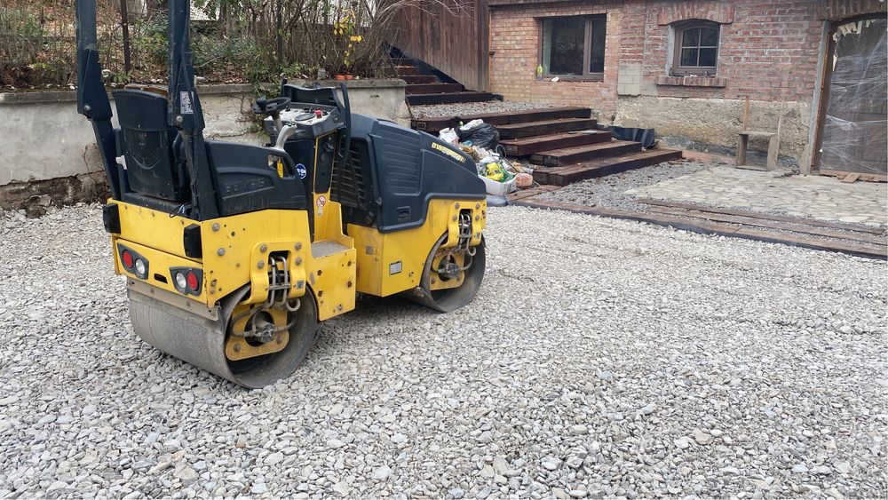Tocator crăci// miniexcavator/ buldoexcavatot/bascul cu macara