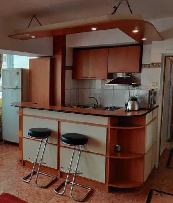 Дава се под наем Двустаен апартамент в Пловдив, Кършияка - 65 кв.м за 224.4 € - Снимка #1