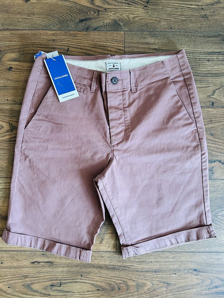Jack & Jones НОВИ къси панталони S