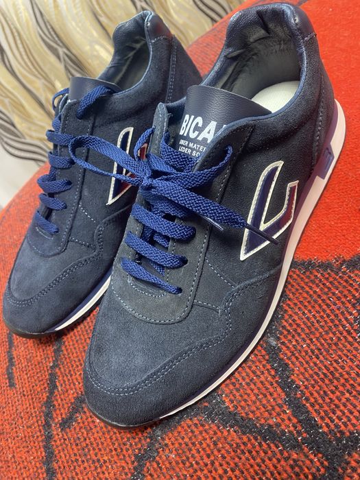 Vand adidasi bicap marimea 43