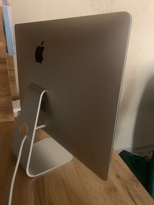 iMac sotiladi xolati ideal