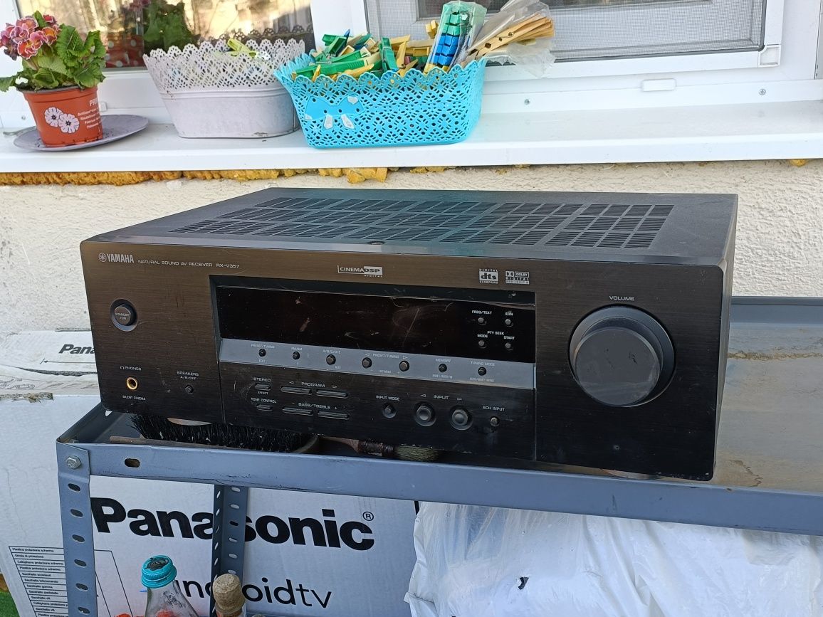 Receiver Yamaha RX-V357