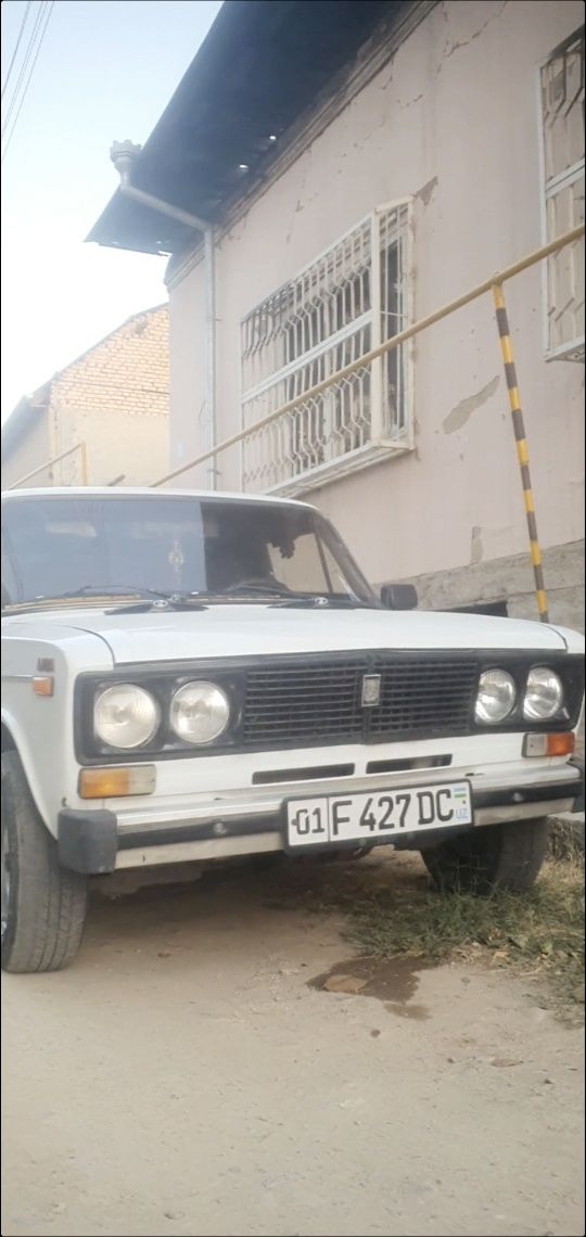 Vaz 2106 yili 1996 kanatka 5 tali mator 06 metan 80 tali