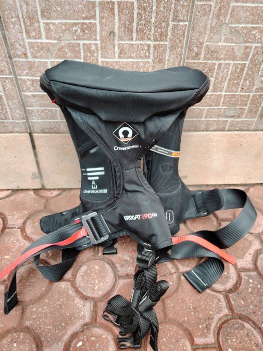 Vesta salvare  automata Crewsaver