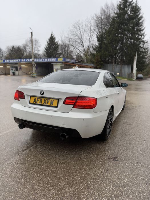 БМВ Е92 lci 320д 184коня харман кардон комбокс червен салон на части