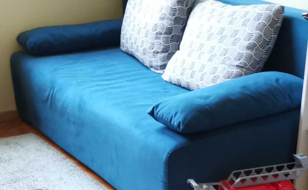 Подарявам диван - разтегателен с ракла