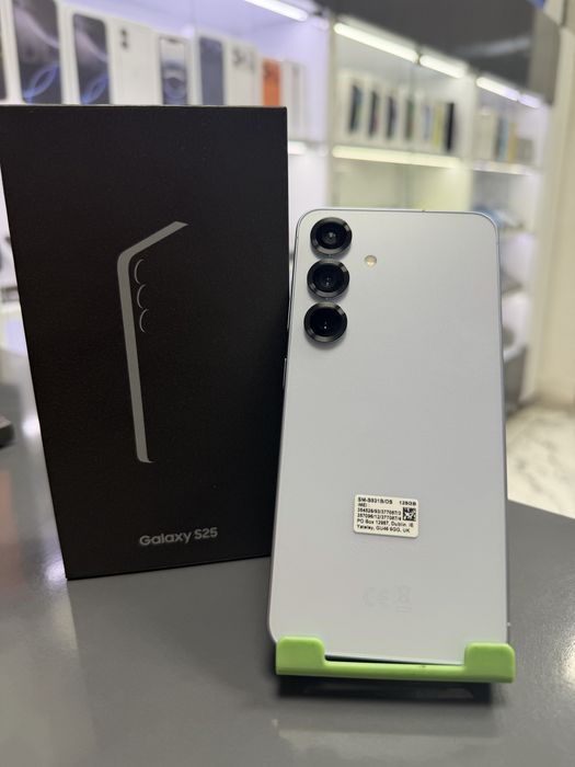 Samsubg Galaxy S25 128Gb *Чисто нов*