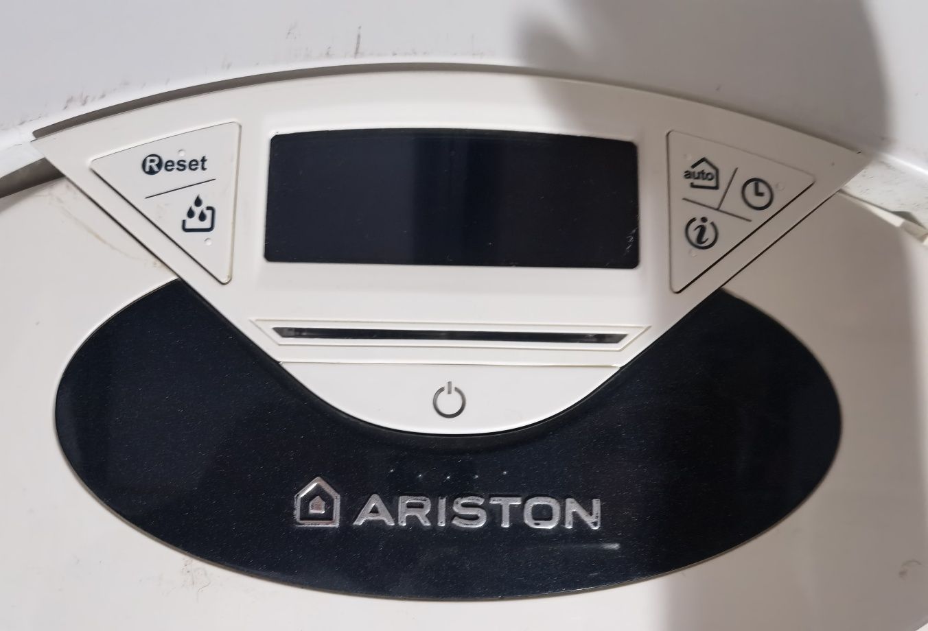 Centrală Ariston 34 KW prin condensare