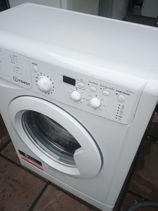 Mașină de spălat Slim Indesit 33/60/85A++ 4 kg