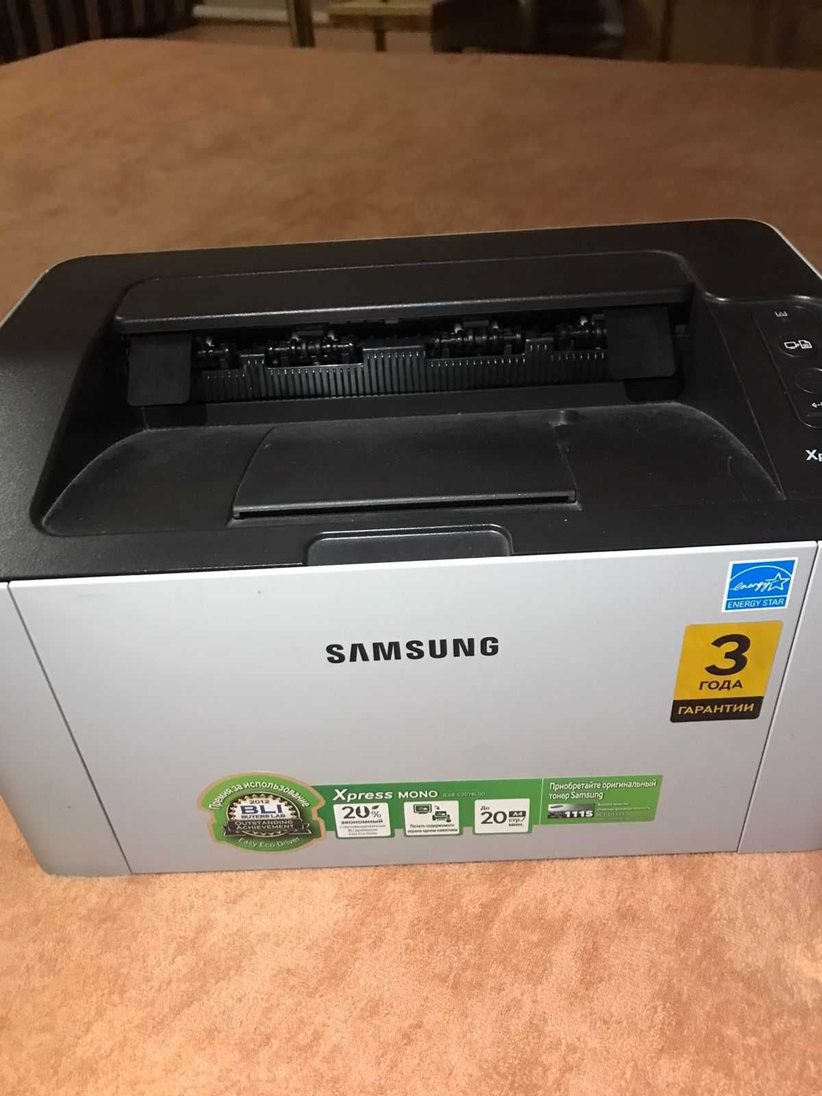 Принтер лазерный монохромный Samsung Xpress M2020W A4 SS272C
