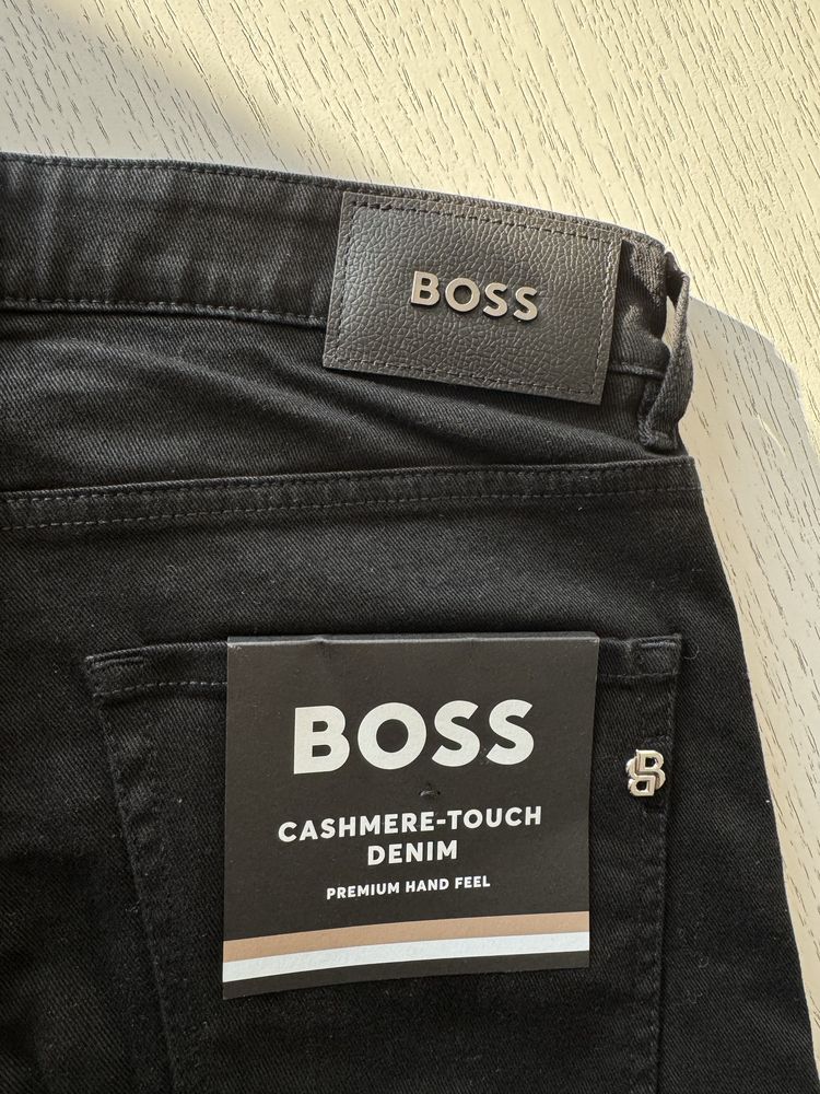 Мъжки дънки Boss