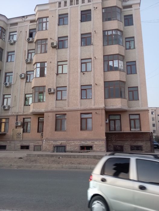 1 хоналм уй ижарага берилади