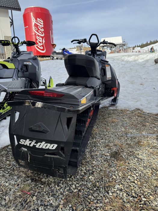 Snowmobil Ski Doo