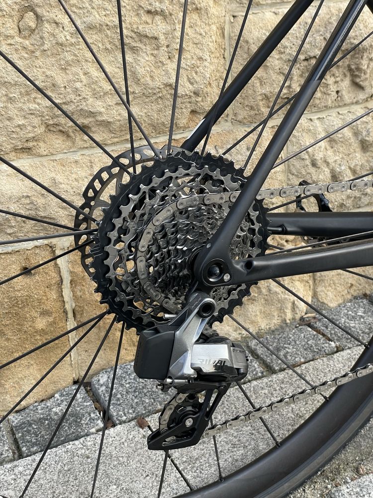 bicicleta, cursiera Cube attain, sram rival axs