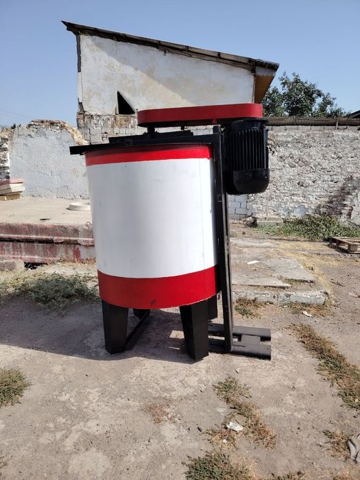 Emulsiya chiqazadigan aparat