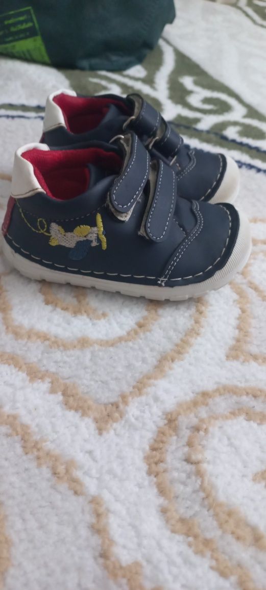 Продам осенние ботиночки 17 и 19 р.