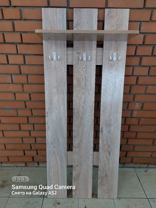 Продам вешалку для прихожей