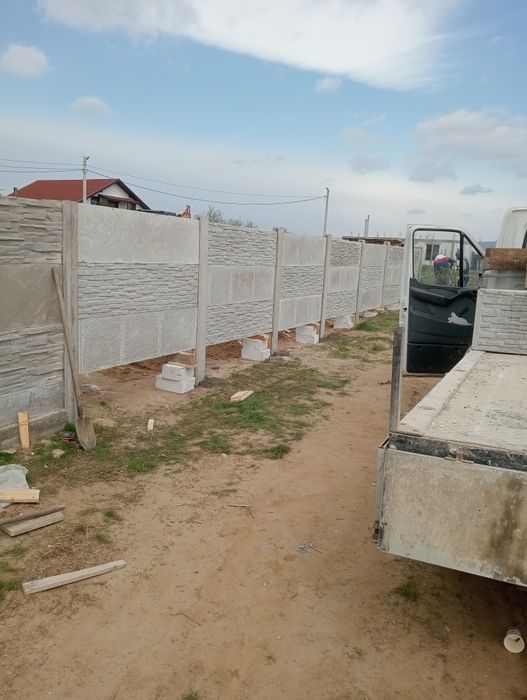 Gard din placi de beton vibrat