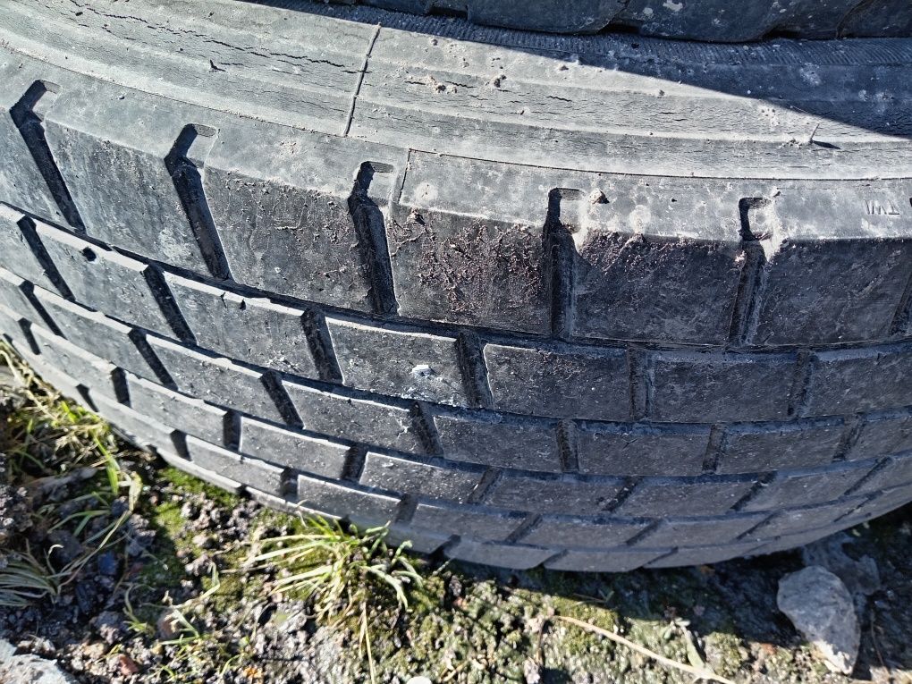 продам 3 балона 315/70 р 22.5