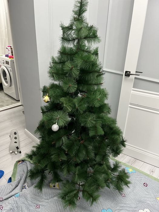 Ёлка новогодняя