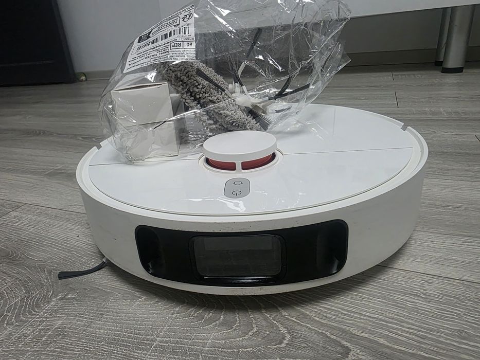 Robot aspirare si spalare Xiaomi S10+ inclus accesorii rezerva