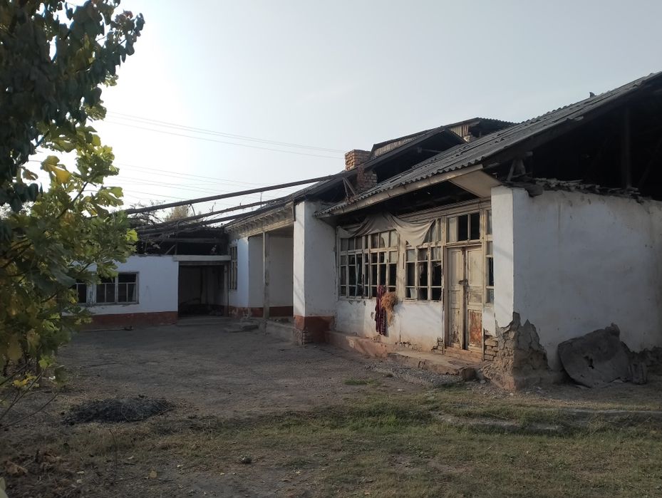 Уй сотилади озрок ками бор