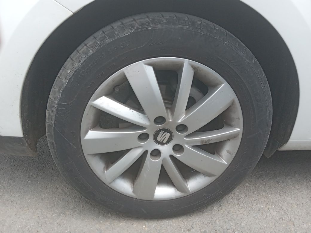 4 летни гуми 205 55 16- 2 Fulda и 2 Bridgestone