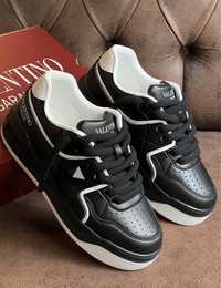 Adidasi de piele Sneakers Valentino Garavani model PREMIUM