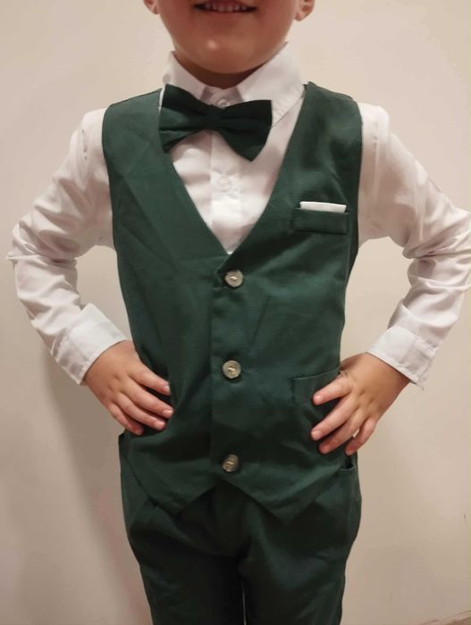 НОВ Официален костюм