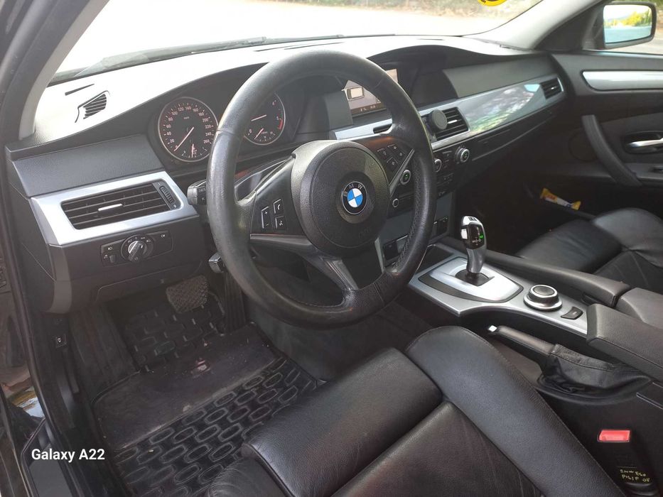 BMW 525 xdrive face