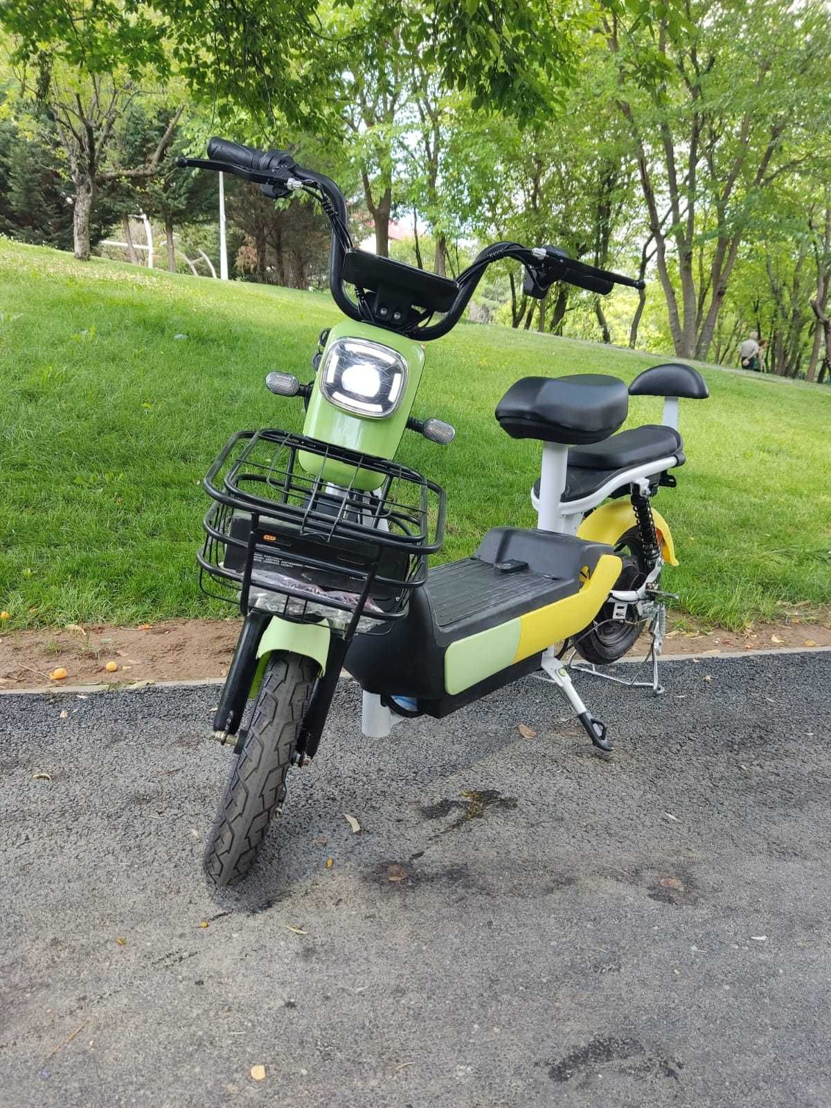 Trotineta electrica scuter electric moto 2000wx2 -60v12ah - FULL