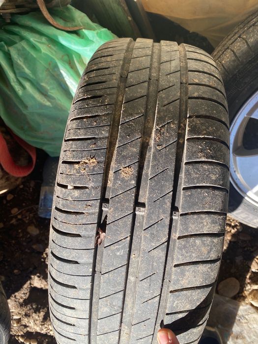 Jante cu cauciuri de vară  Good Year Ford fiesta 185/55/14