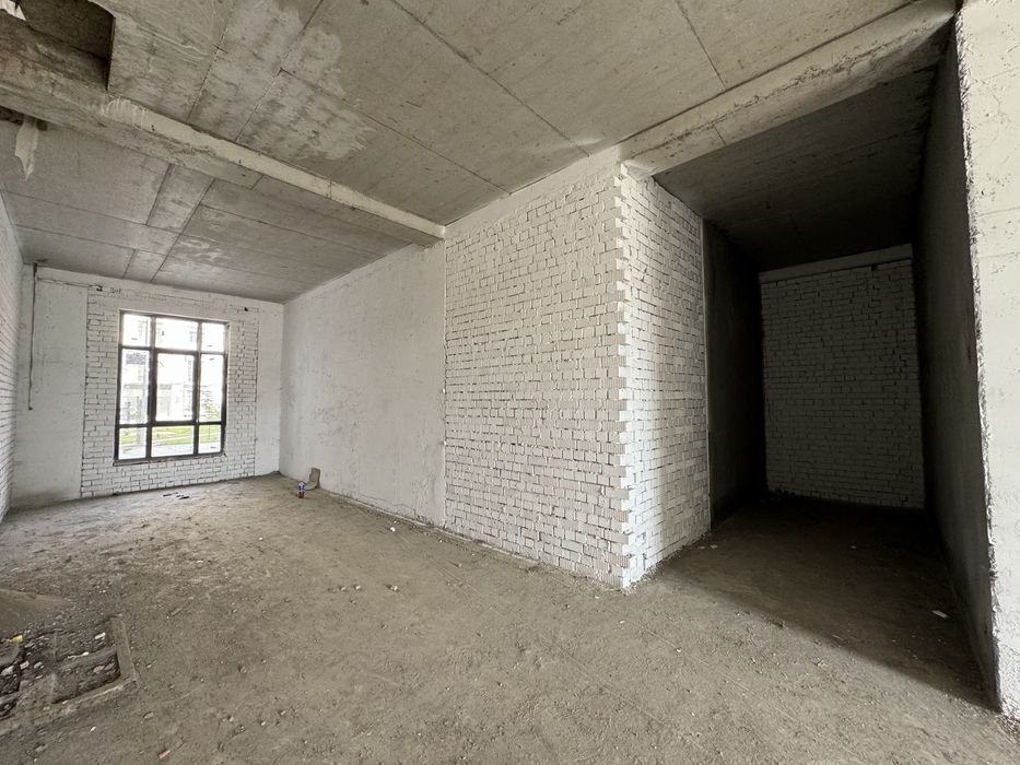 Яккасарай Нежилой Милано Срочноо