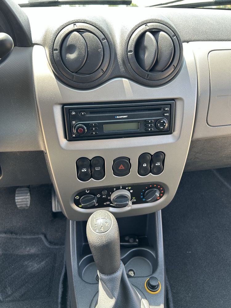 Dacia Sandero impecabila