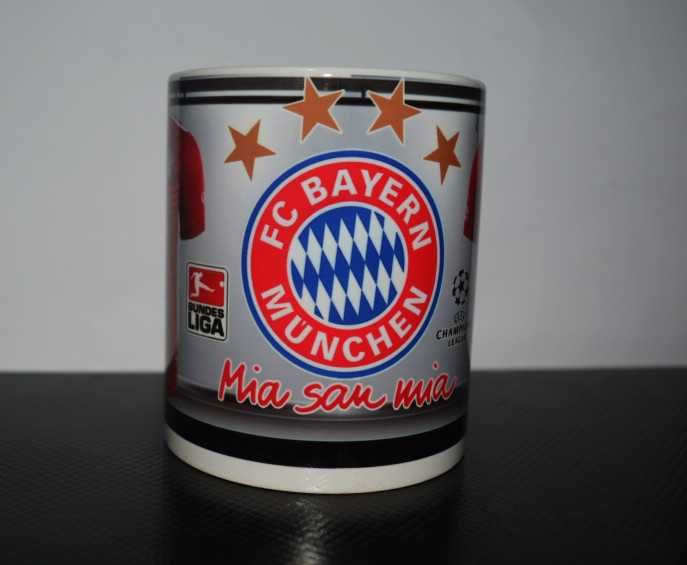 Футболна фен Чаша на Байерн Мюнхен с име сезон 24/25!Bayern Munich