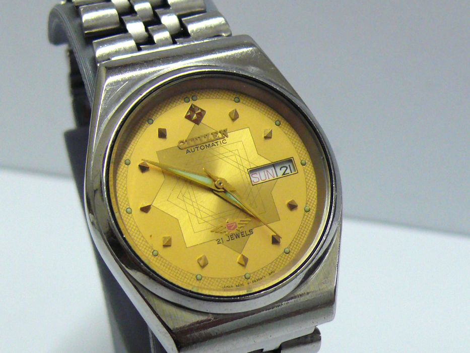 Автоматичен CITIZEN Мъжки ръчен часовник, работещ с Ден/Дата